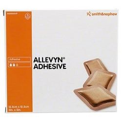 MEDICAZIONE IDROCELLULARE ADESIVA STERILE ALLEVYN ADHESIVE ALTAMENTE ASSORBENTE IN SCHIUMA DI POLIURETANO A STRUTTURA TRISTRATIFICATA 12,5X12,5CM 3 PEZZI - FARMAPRIME